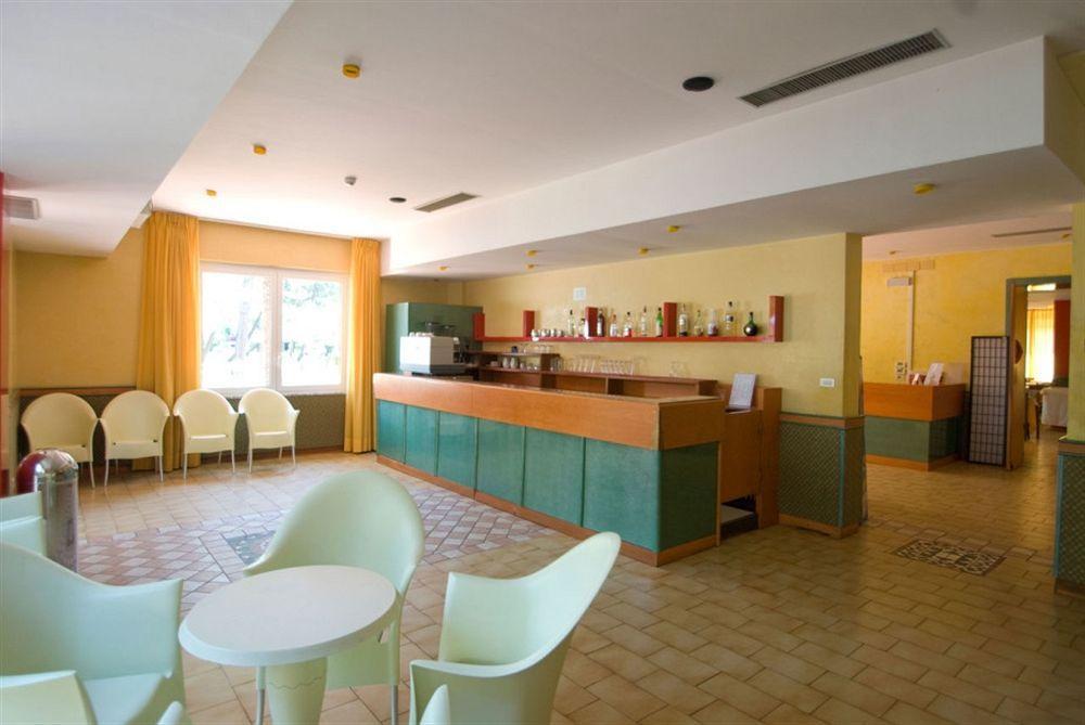 Gregory Hotel 3*